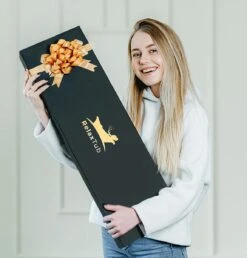 RelaxTub® Badplank - Badplank Voor In Bad - Badrek - Verstelbaar - Anti Slip - Badplank Bamboe - Badplank Hout - Badrekje Inclusief Boekenhouder, Tablethouder & Spiegel -Badkamerartikelen Winkel 1148x1200 3