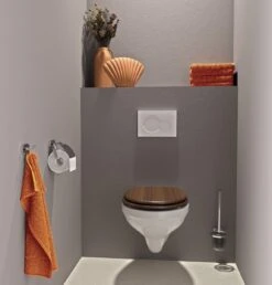 Tiger Douglas - Toiletbril - MDF - Walnoot 21 Tiger Douglas - Toiletbril - MDF - Walnoot -Badkamerartikelen Winkel 1149x1200