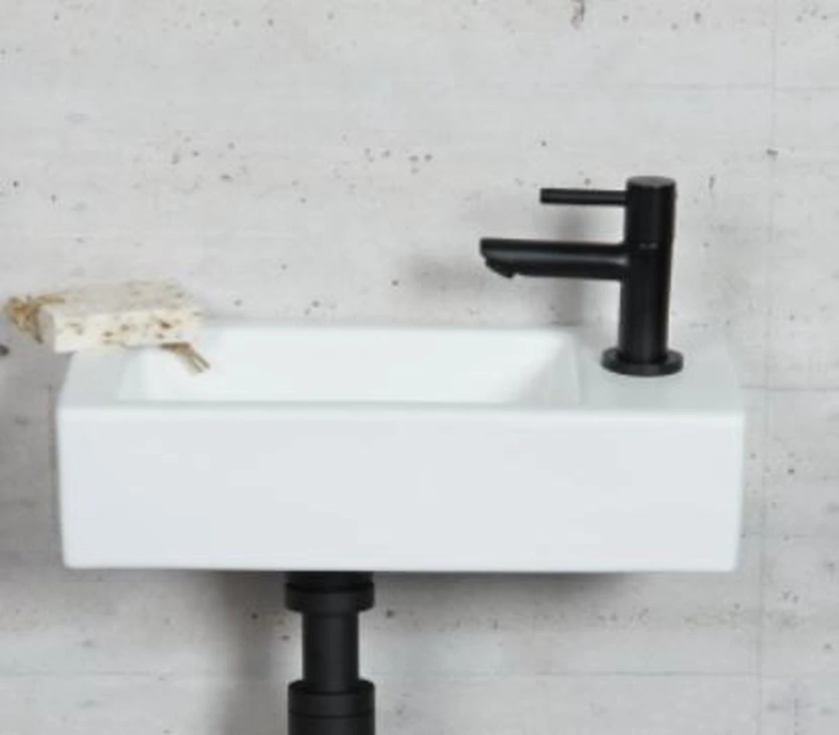 Aloni - KLEINE ! Koudwaterkraan 1/2 Mat Zwart 2 Aloni - KLEINE ! Koudwaterkraan 1/2 Mat Zwart - Afbeelding 2