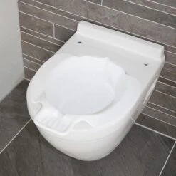 Merkloos Bidet Voor In Wc Pot - Able2 | Kunststof | Handig En Praktisch -Badkamerartikelen Winkel 1200x1200 1410