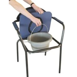 Toiletstoel Blauw Met Comfortabele Zitting En Emmer Met Deksel - Postoel -Badkamerartikelen Winkel 1200x1200 1602