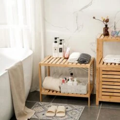 Merkloos Decopatent® Houten Bankje Van Bamboe - Badkamer - Opbergrek - Badkamerkast Rek - Open Badkamerbankje - Opbergen Handdoeken Rek -Badkamerartikelen Winkel 1200x1200 1854