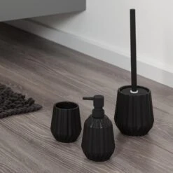 Sealskin Arte Toiletborstel Met Houder Vrijstaand - Zwart -Badkamerartikelen Winkel 1200x1200 390