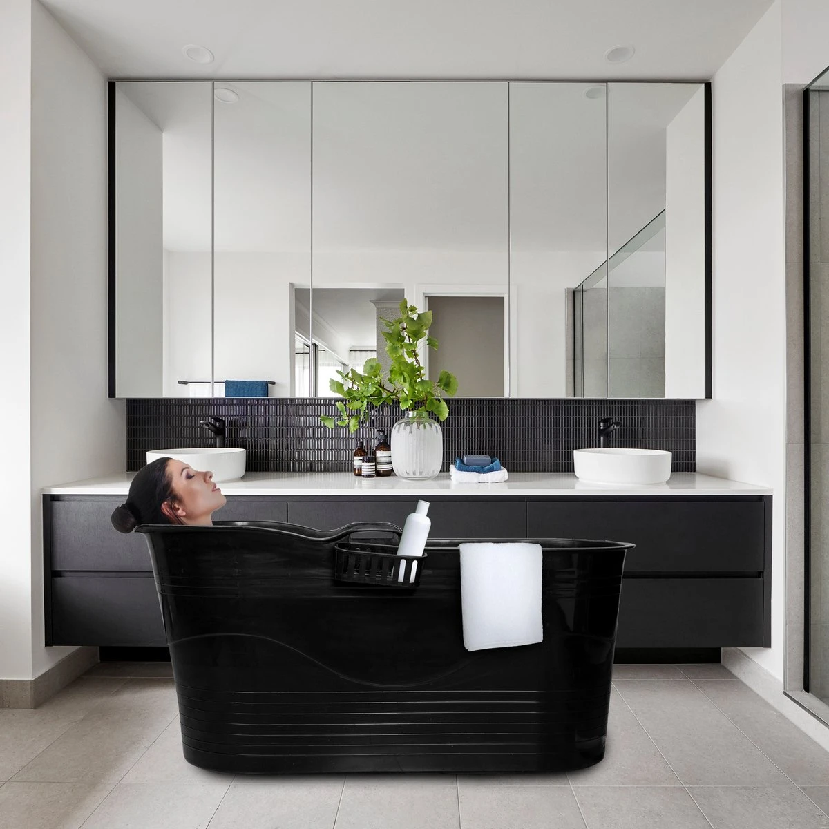 LIFEBATH - Zitbad Mira - Bath Bucket XL - 400L - Ligbad 122 Cm - Zwart 2 LIFEBATH - Zitbad Mira - Bath Bucket XL - 400L - Ligbad 122 Cm - Zwart - Afbeelding 2