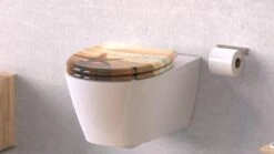 SCHÜTTE WC-Bril 82373 SEA STAR - Duroplast - Soft Close - Afklikbaar - RVS-Scharnieren - Decor - 3-zijdige Print -Badkamerartikelen Winkel 1200x675 18