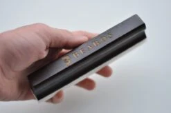 Bearos Baardbar - Zwart - Baardhaar Opruimen - Schoonmaken - Badkamer Accessoire - Baard Accessoire - Opruimen Badkamer - Zelfverzorging Voor Een Man - Hygiëne - Cadeau -Badkamerartikelen Winkel 1200x796