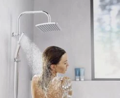 SCHÜTTE Mallorca Douchesysteem - Regendouche - 95 Cm Stang - Wandhouder In Hoogte Verstelbaar - Chroom -Badkamerartikelen Winkel 1200x985