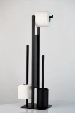 WENKO Toiletbutler Rivalta Zwart - Toiletborstel Met Houder, Toiletrolhouder En Reserverolhouder 25 WENKO Toiletbutler Rivalta Zwart - Toiletborstel Met Houder, Toiletrolhouder En Reserverolhouder -Badkamerartikelen Winkel 799x1200 7