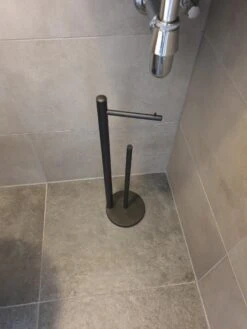 Luxe Toiletrolhouder - Toiletrolstandaard - Geschikt Voor 4 Wc Rollen - Metaal Zwart -Badkamerartikelen Winkel 900x1200 7
